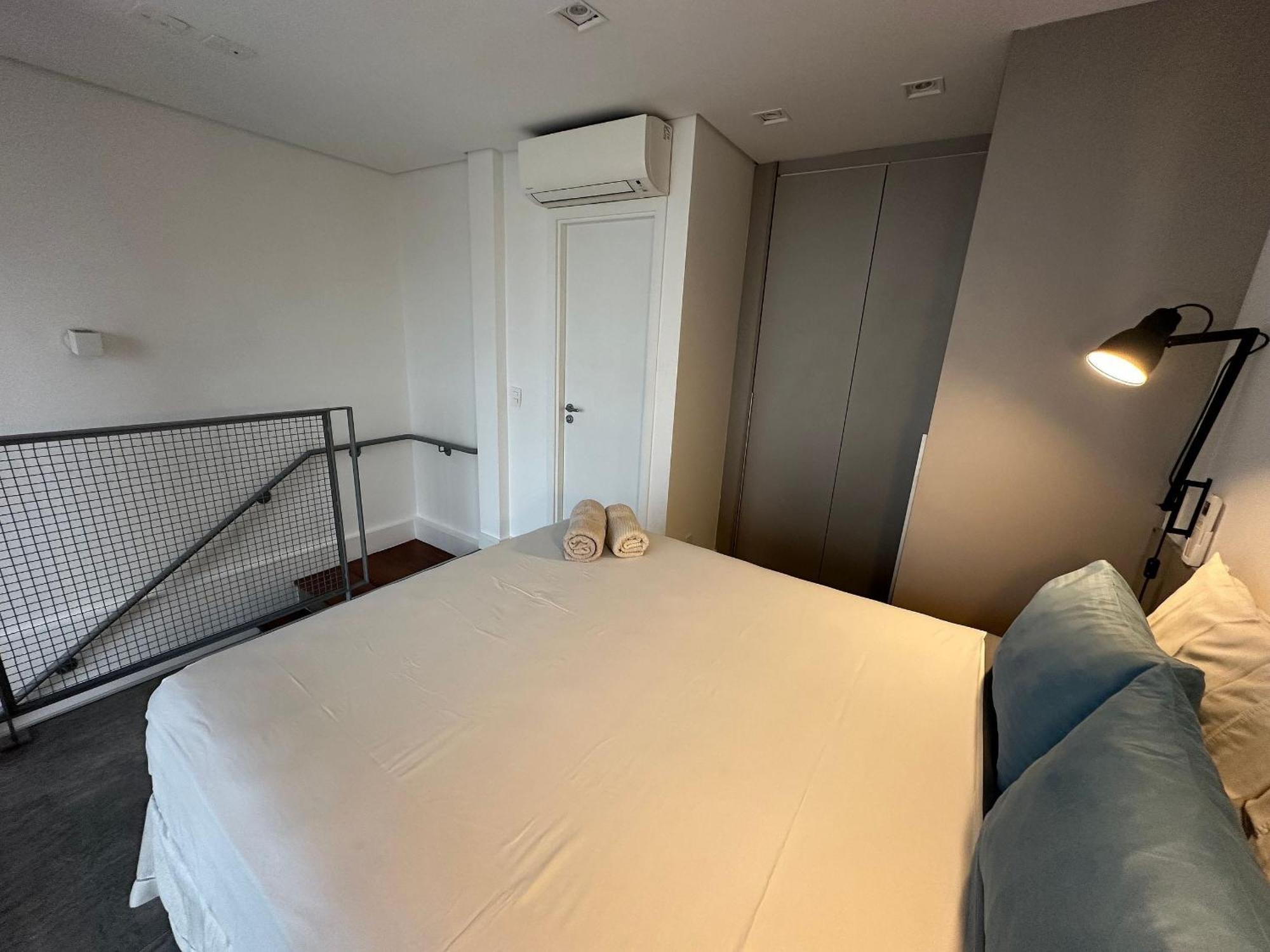 Ap Rooftop Duplex Arouche Dplx5 *
